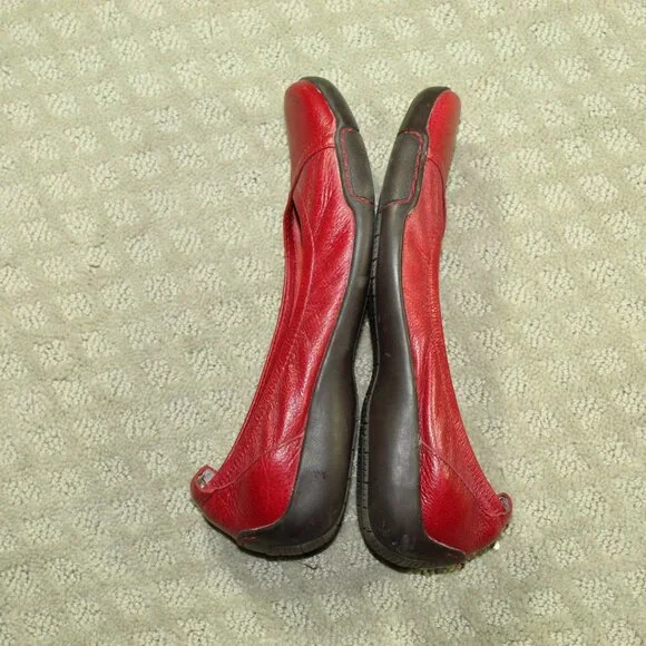 Naturalizer Red Women's Flats - Picture 4 of 6